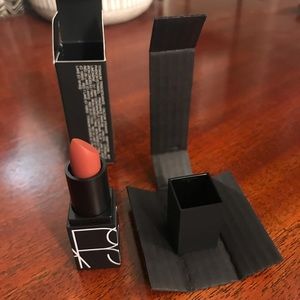 NARS Satin Lipstick Tolede 2913D